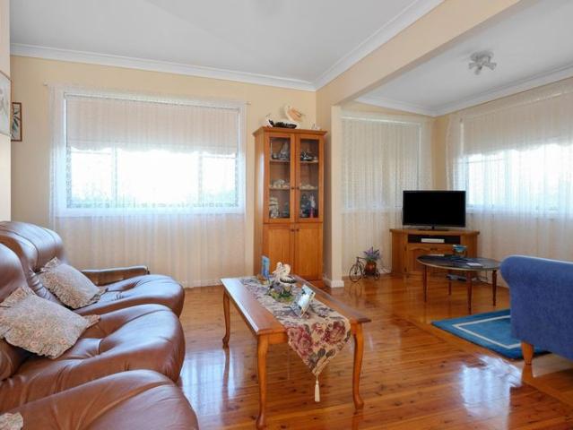 House for rent in The Entrance, New South Wales
