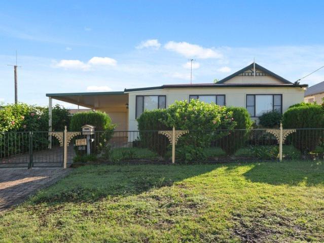 House for rent in The Entrance, New South Wales