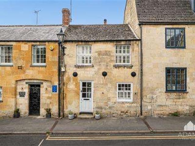 Cottage for sale in Winchcombe, Pamington