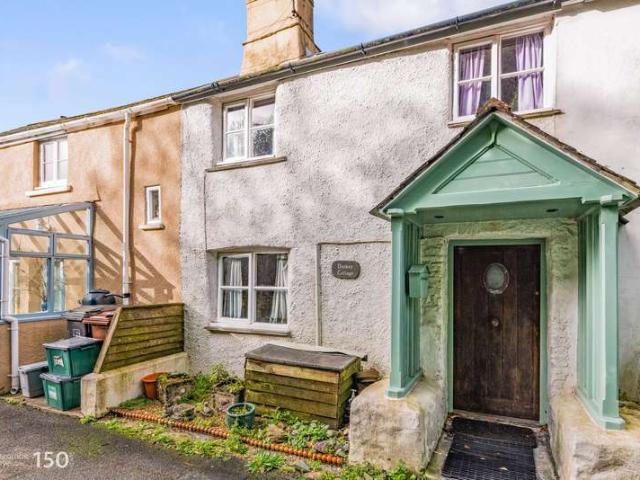 Cottage for sale in Strode, Devon