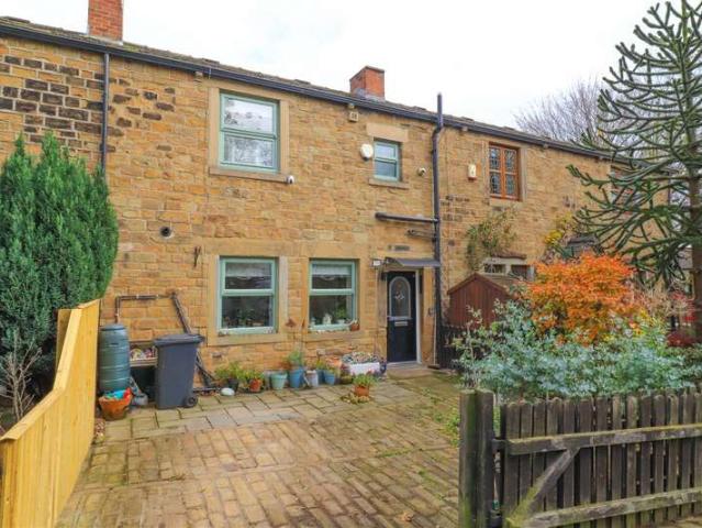 Cottage for sale in Dewsbury, West Yorkshire