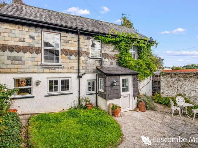 Cottage for sale in Modbury, South Hams