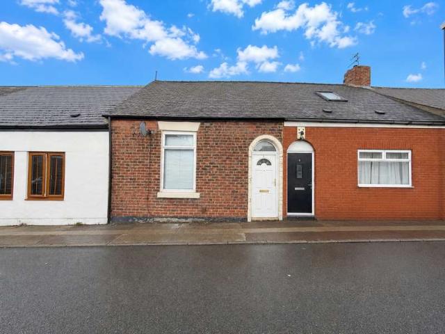 Cottage for sale in Millfield, Tyne And Wear