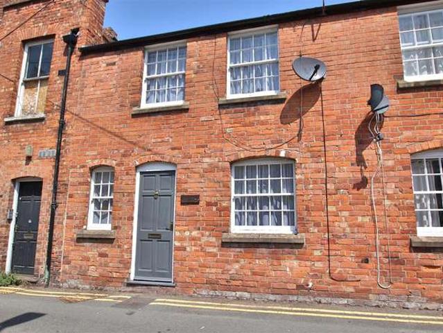 Cottage for sale in Tewkesbury, Pamington