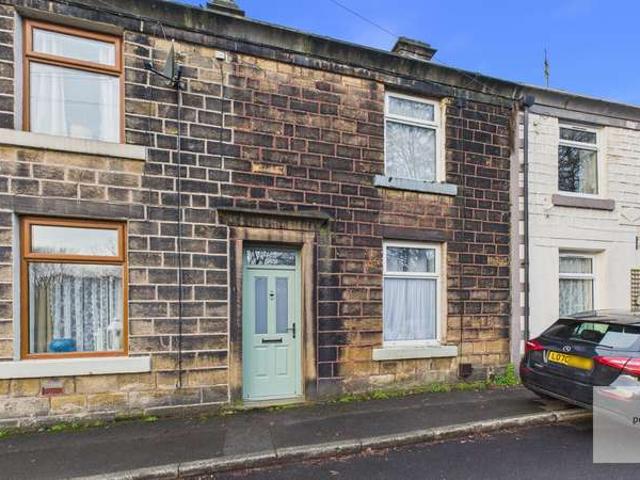 Cottage for sale in Nuttall, Bury
