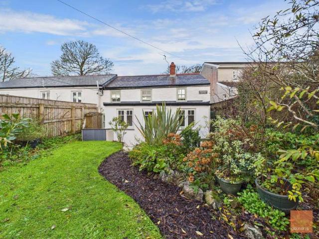 Cottage for sale in Busveal, Cornwall