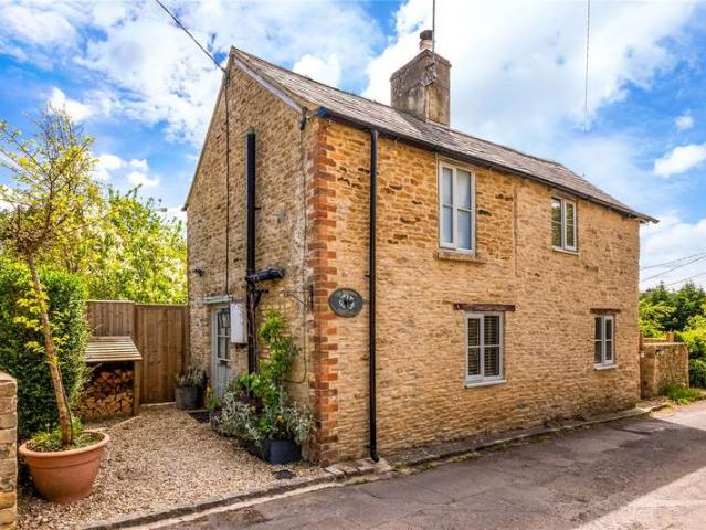 Cottage for sale in Black Bourton, Oxfordshire