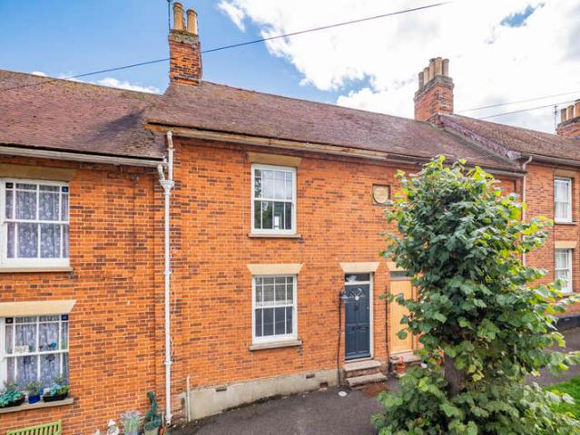 Cottage for sale in Chelmondiston, Suffolk
