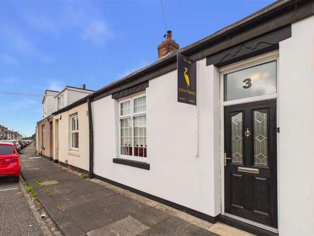Cottage for sale in West Boldon, Tyne And Wear