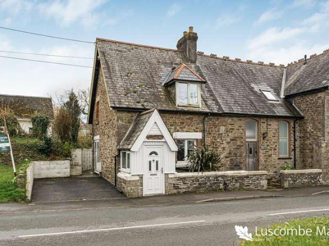Cottage for sale in Weir Quay, Devon