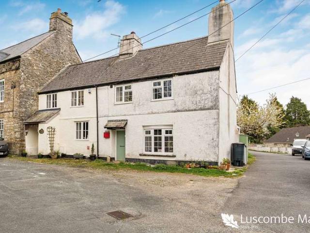 Cottage for sale in Strode, Devon