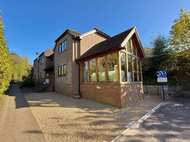 Cottage for sale in Storrington and Sullington, Horsham