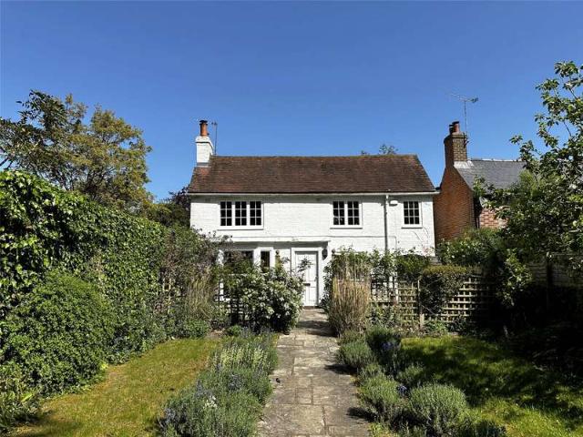 Cottage for sale in Littlecote, West Sussex
