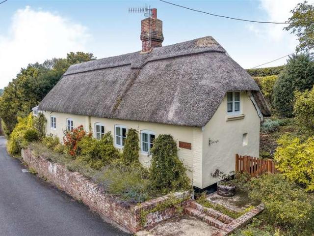 Cottage for sale in Downton, Wiltshire