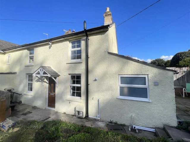 Cottage for sale in Alderbury, Whaddon