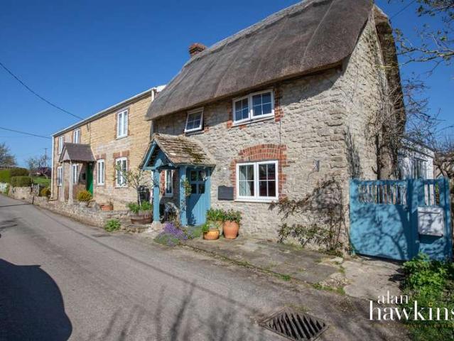 Cottage for sale in Hilmarton, Wiltshire