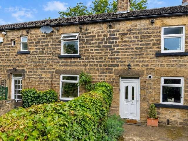 Cottage for sale in Newmillerdam, West Yorkshire