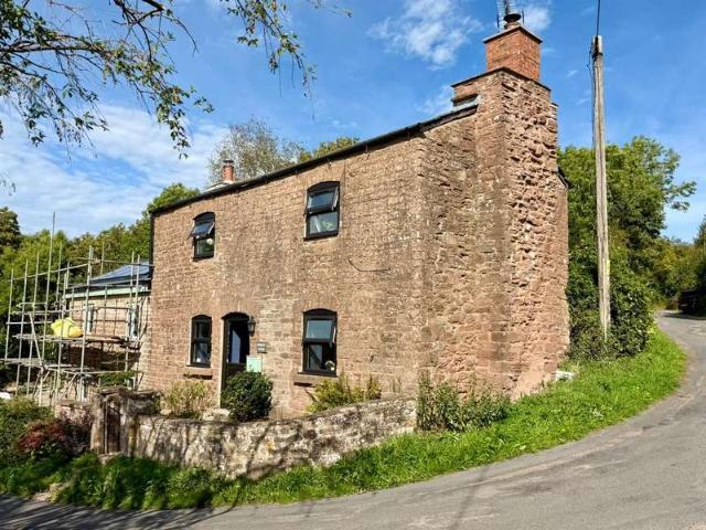 Cottage for sale in Lower Wriggle Brook, Little Birch