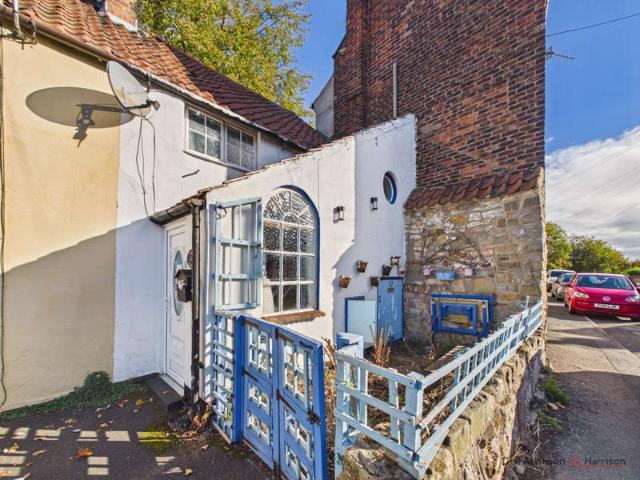 Cottage for sale in Falsgrave, Scarborough