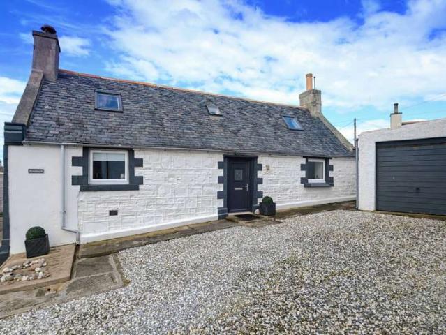 Cottage for sale in Scotland