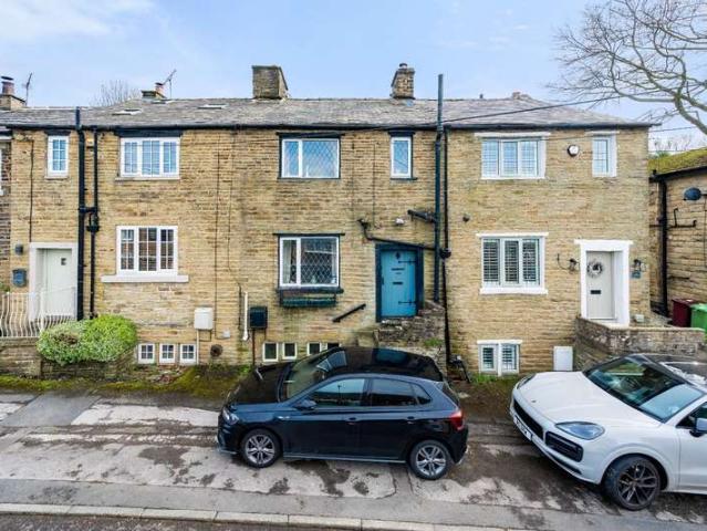 Cottage for sale in Bradshaw, Lee Bank