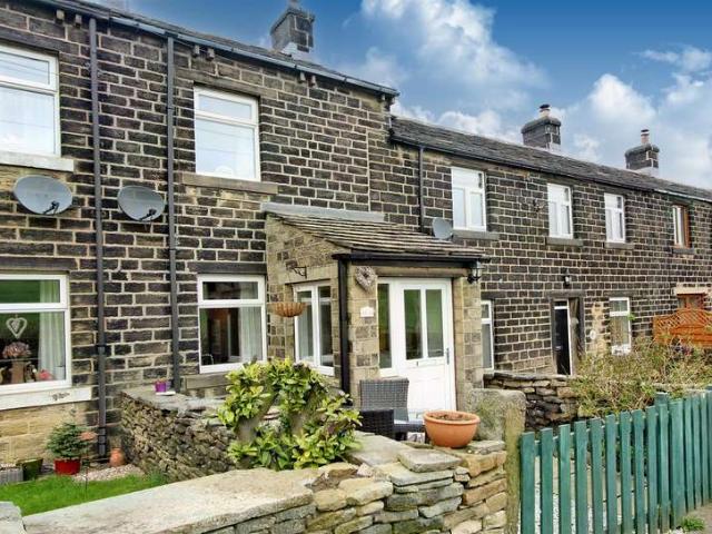 Cottage for rent in Upper Cumberworth, Kirklees