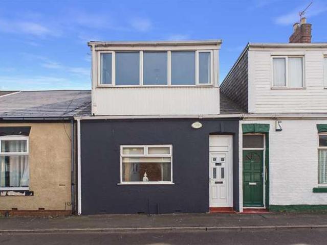 Cottage for sale in Pallion, Tyne And Wear
