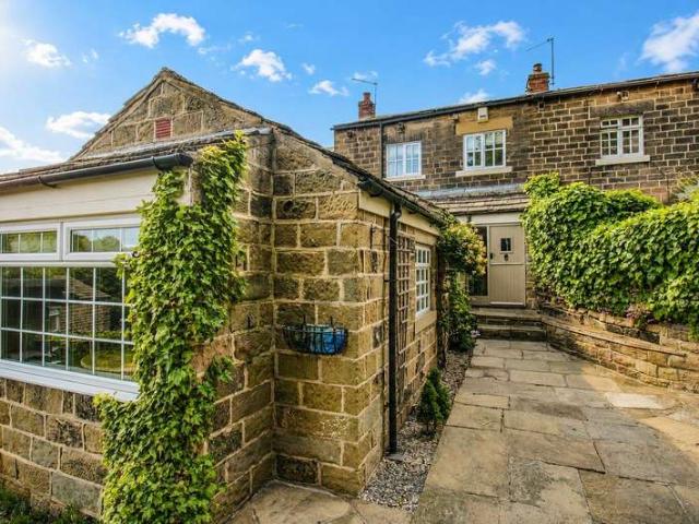 Cottage for sale in Newmillerdam, West Yorkshire
