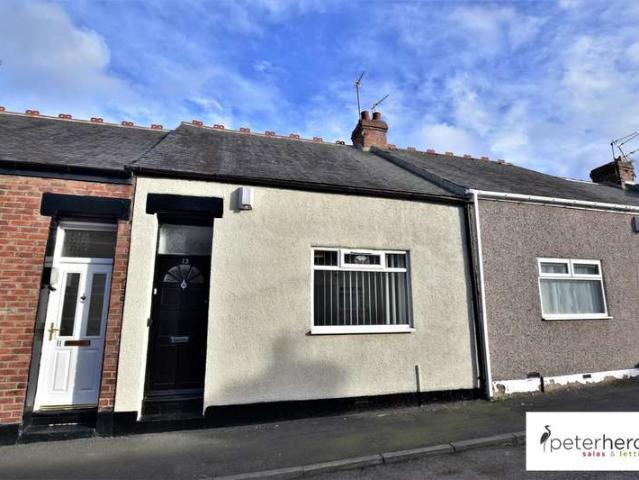 Cottage for sale in Pallion, Tyne And Wear