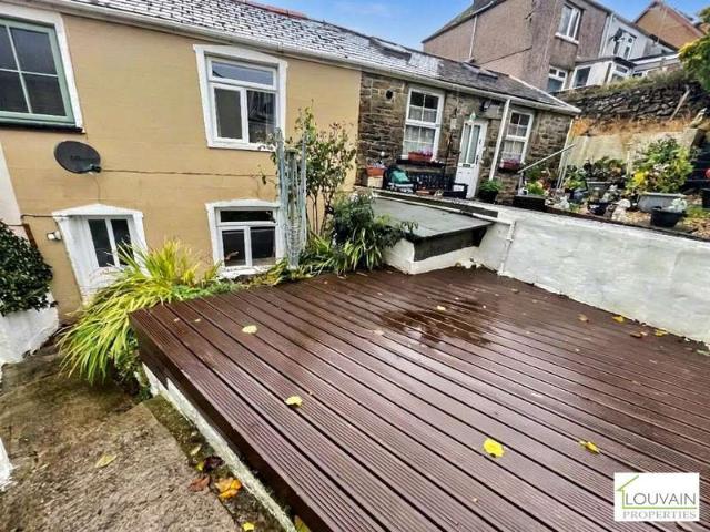 Cottage for sale in Abertillery, Wales