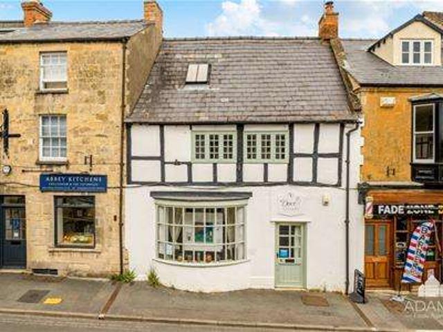 Cottage for sale in Winchcombe, Pamington