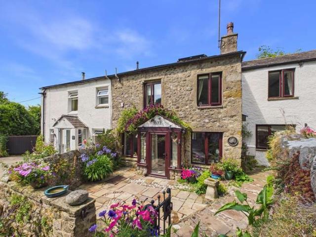 Cottage for sale in Bolton le Sands, Bare