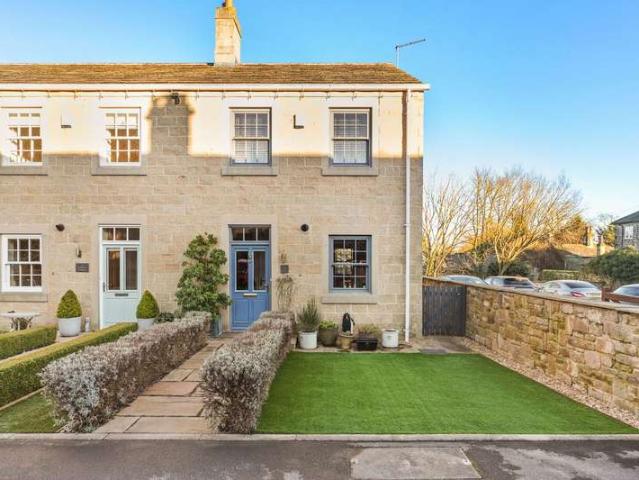 Cottage for sale in Harewood, West Yorkshire