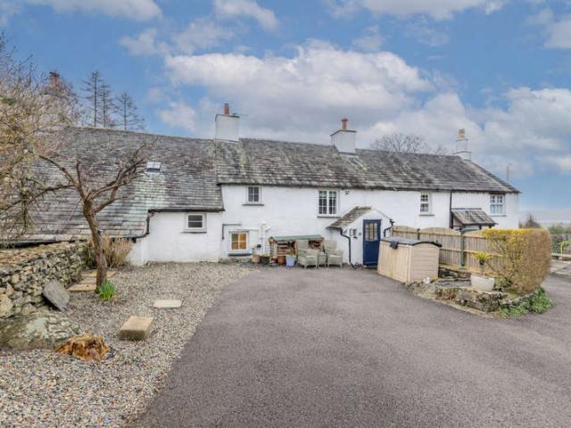 Cottage for sale
