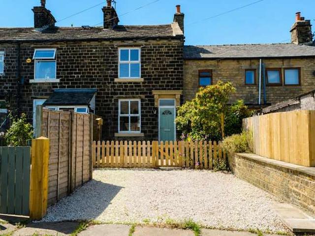 Cottage for sale in Slack Side, West Yorkshire