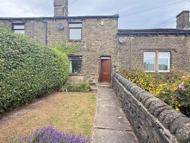 Cottage for sale in Wrose, West Yorkshire