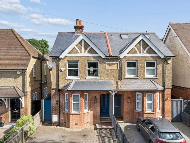 Cottage for sale in Swallow, Buckinghamshire