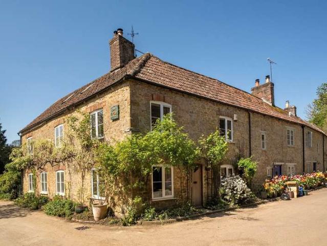 Cottage for sale in Pitcombe