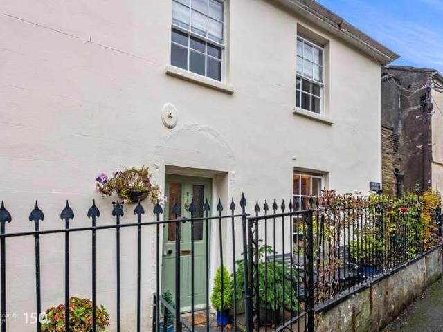 Cottage for sale in Strode, Devon
