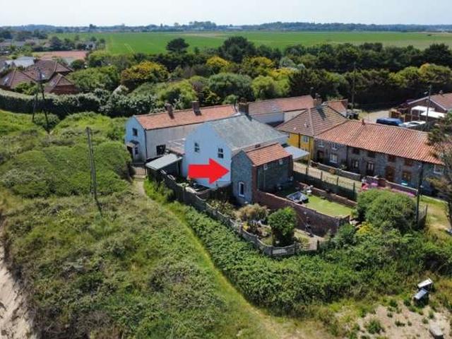 Cottage for sale in Stokesby, Norfolk