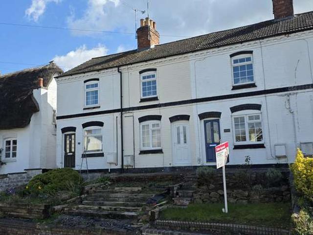Cottage for sale in Alderminster, Warwickshire