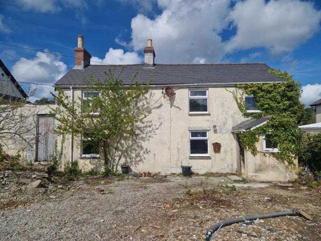 Cottage for sale in Mount Ambrose, Cornwall