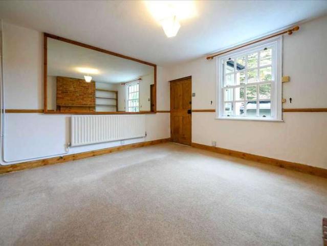 Cottage for rent in Bridgefield, Kent