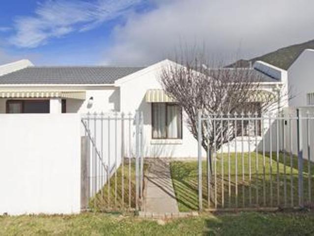 House for sale in Cape Town, Western Cape