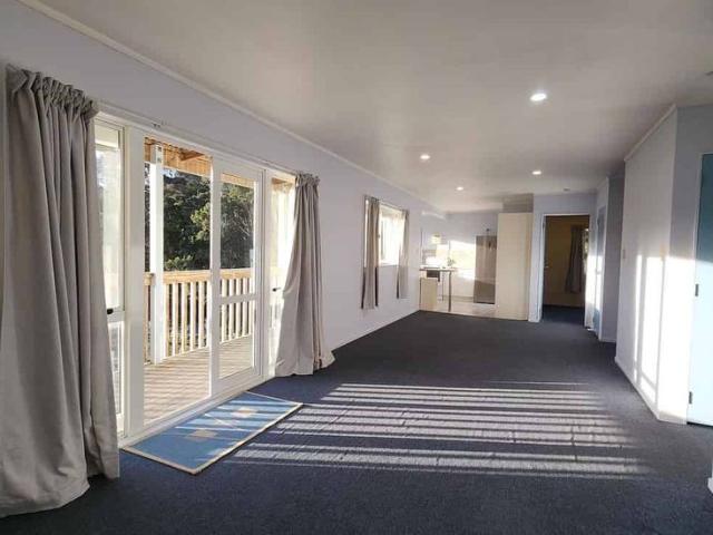 House for rent in Whangaparaoa, Oroua County