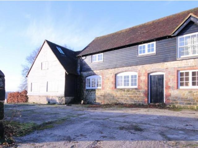 House for rent in Littlecote, West Sussex