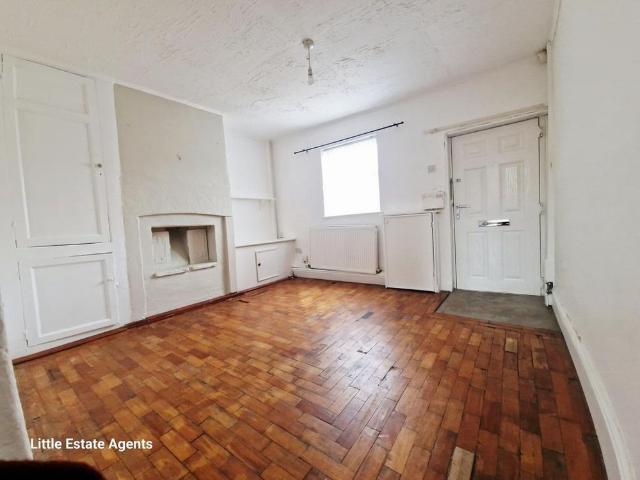 House for rent in Knotty Ash, Calderstones