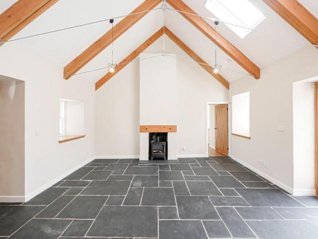 House for rent in Bridgend, Moneydie