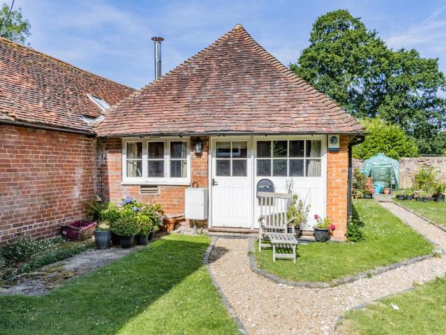 House for rent in Sandown Park, Kent