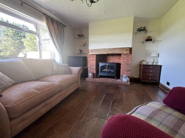 House for rent in Hawford, Hampshire